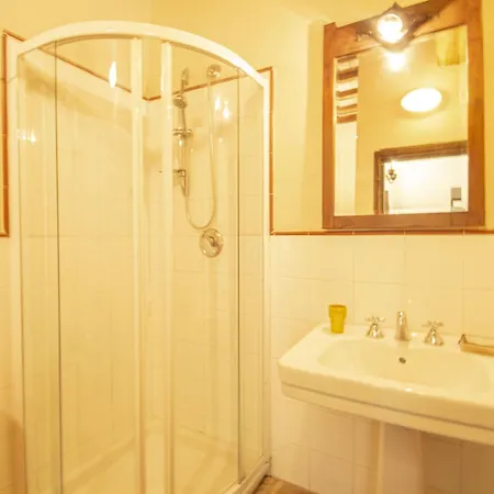 Apartament By Interhome